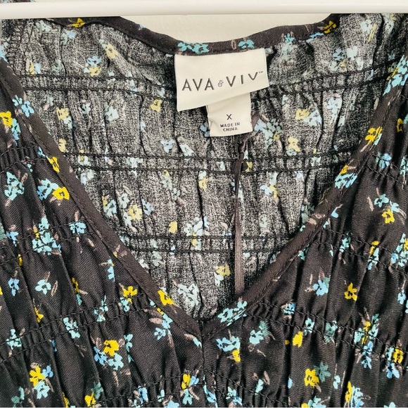 *DONATED* AVA & VIV NWT Black Floral Smocked Peplum Top Size 1X - Picture 9 of 12